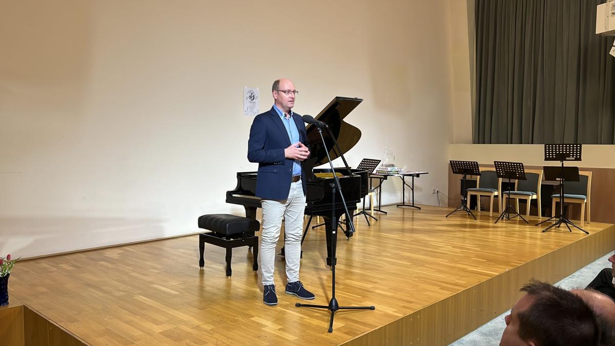 Puskás Levente a szaxofonverseny zsűrielnöke
